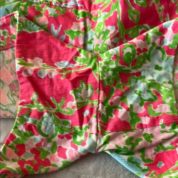 Lilly Pulitzer Pink and Green Floral Athletic Shorts - Picture 5 of 10